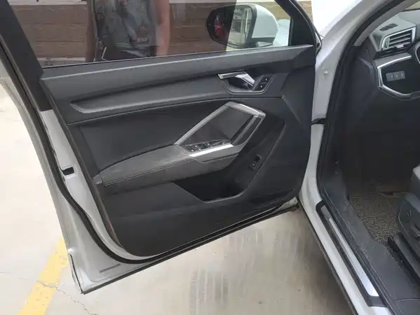 Audi Q3 2021