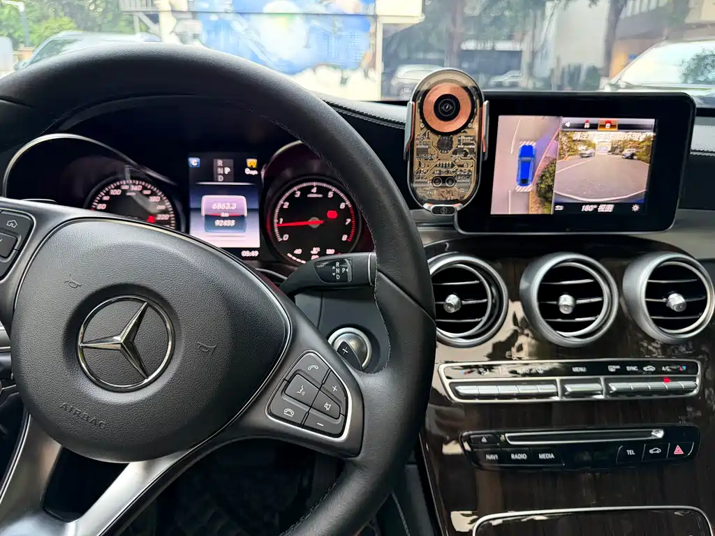 Mercedes-Benz GLC 2019 — фото 20