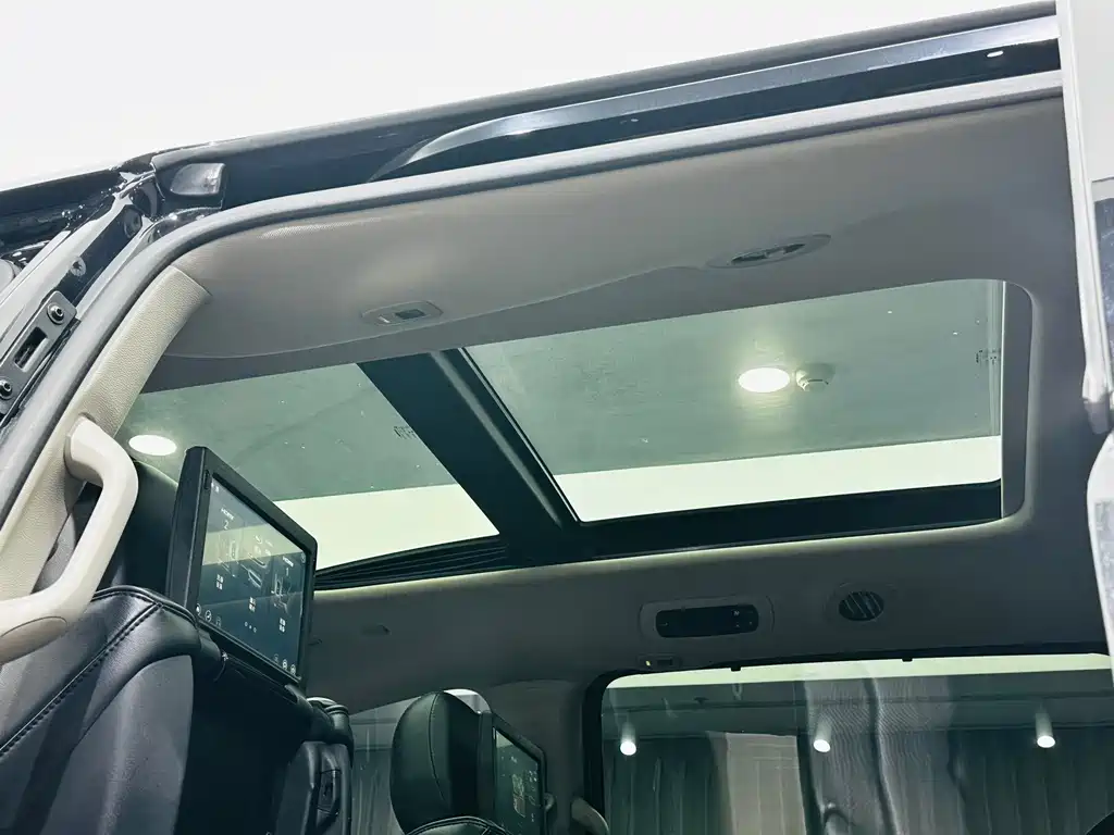 Chrysler Grand Voyager 2020 — фото 14