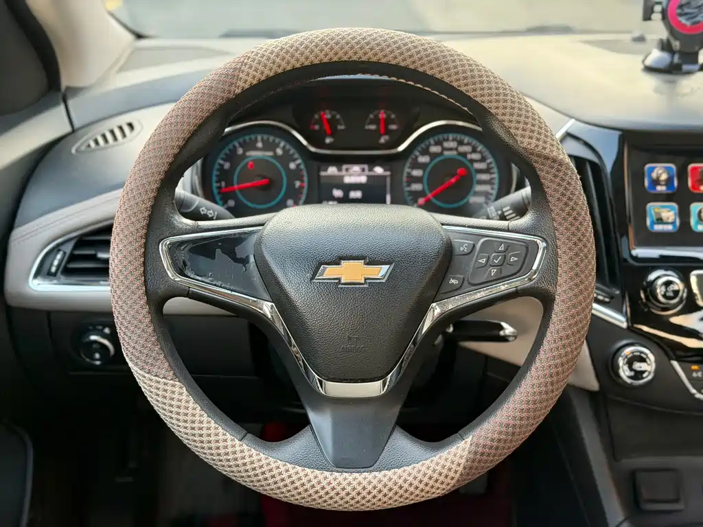 Chevrolet Cruze 2014 — фото 15