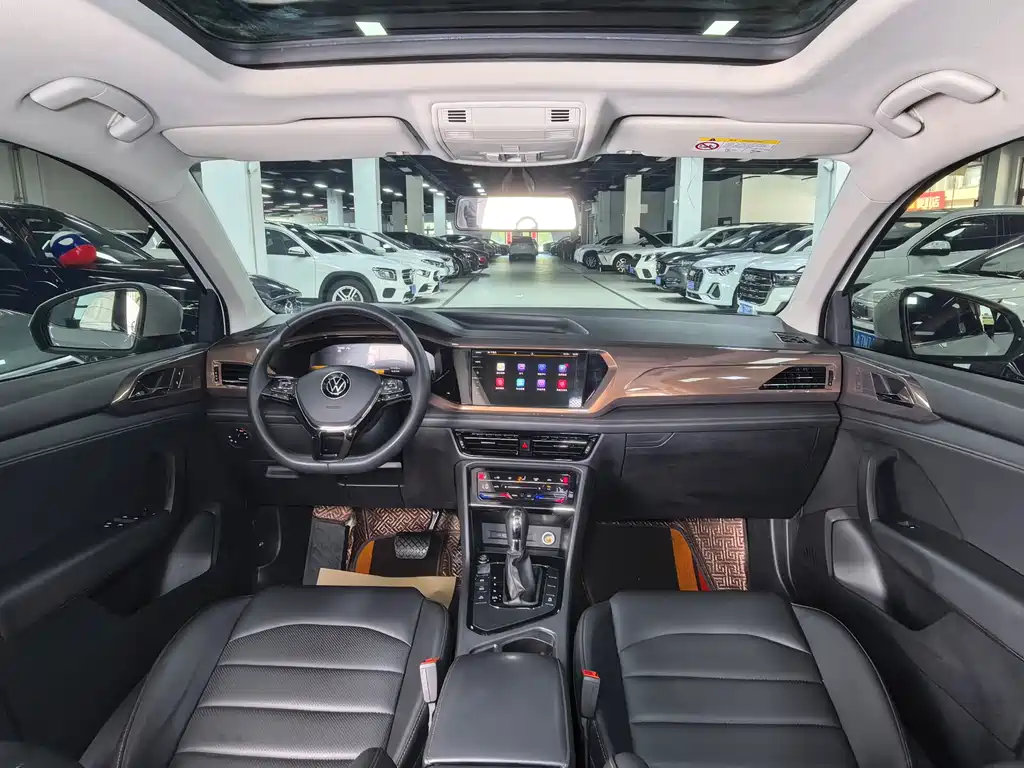 Volkswagen Tharu 2022 — фото 14