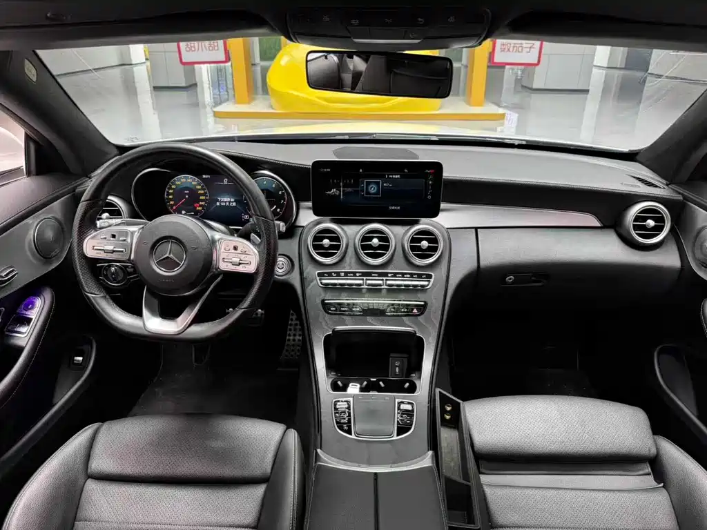 Mercedes-Benz C-Class 2020 — фото 13
