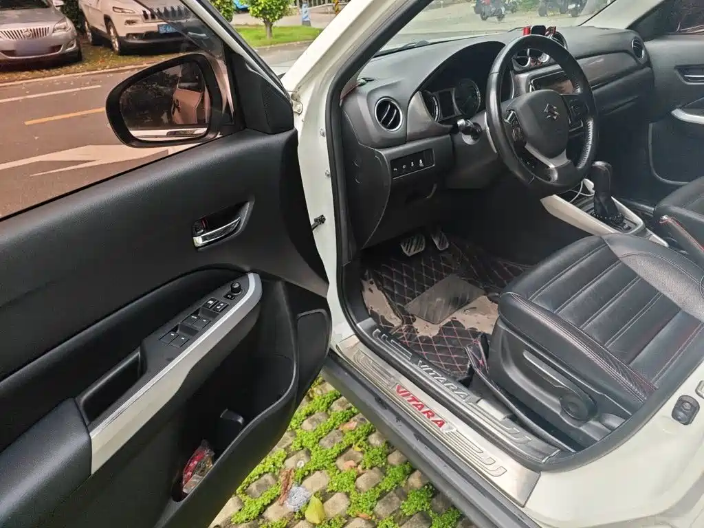 Suzuki Vitara 2018 — фото 14