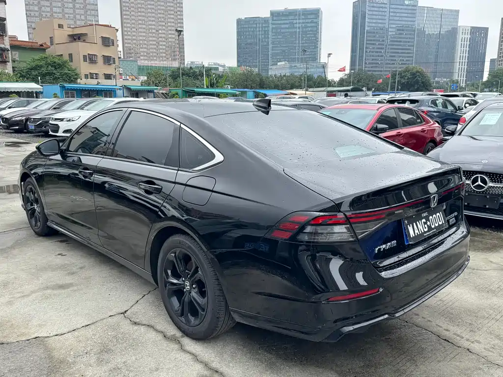 Honda Accord 2025 — фото 2