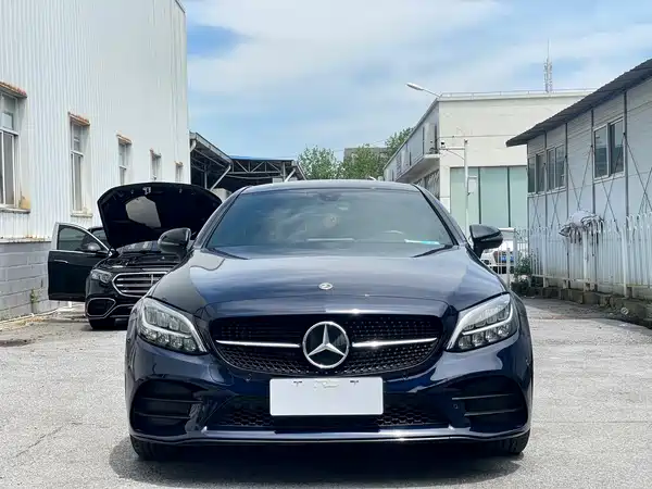 Mercedes-Benz C-Class 2023