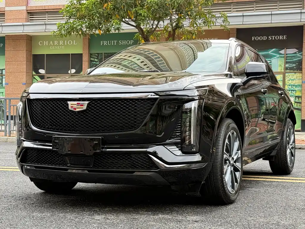 Cadillac XT5 2024 — фото 1