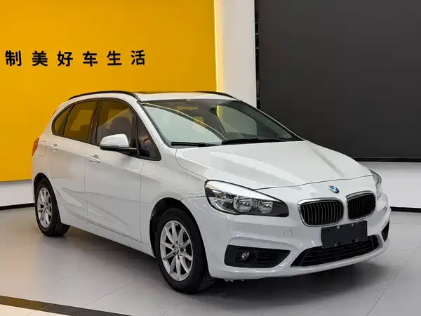 BMW 2 Series Station Wagon 2016