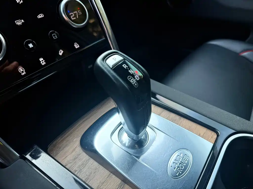 Land Rover Discovery Sport 2020 — фото 7