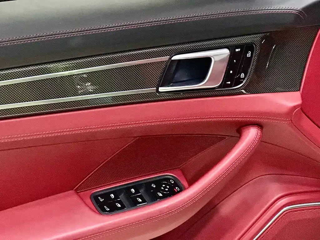 Porsche Panamera 2019 — фото 18