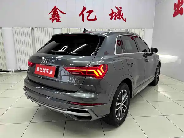 Audi Q3 2022