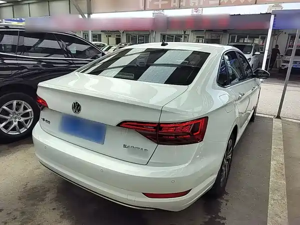 Volkswagen Sagitar 2022