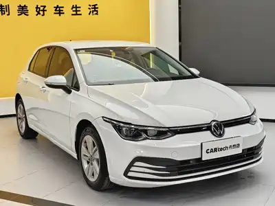 Volkswagen Golf 2023