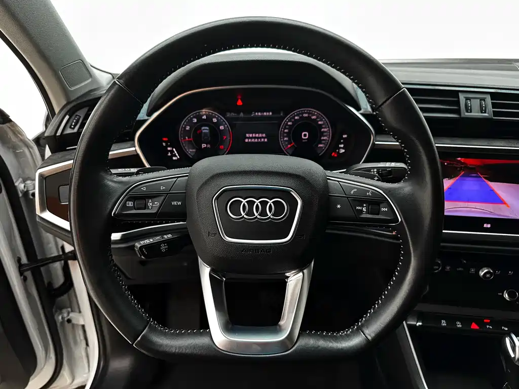 Audi Q3 2022 — фото 21
