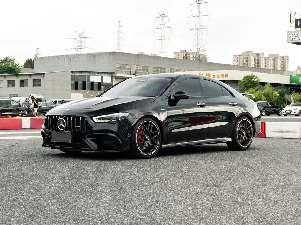 Mercedes-Benz CLA AMG 2024