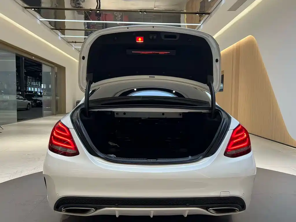 Mercedes-Benz C-Class 2015 — фото 15
