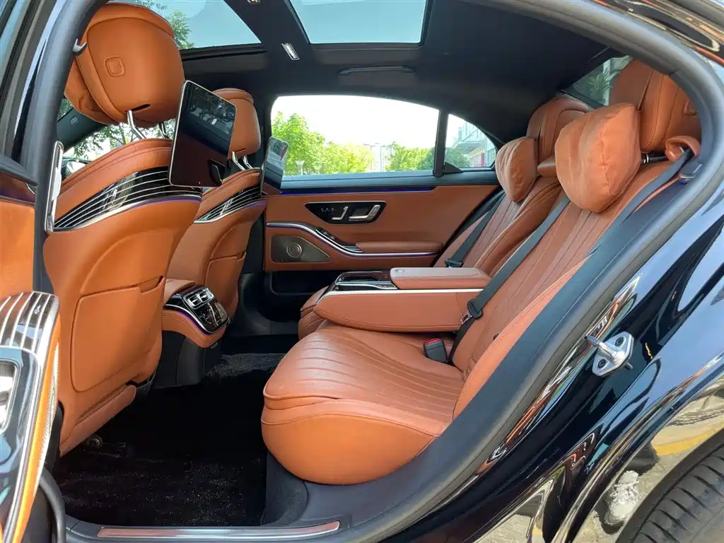 Mercedes-Benz S-Class 2023 — фото 12
