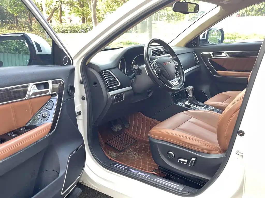 Haval H6 Coupe 2016 — фото 10