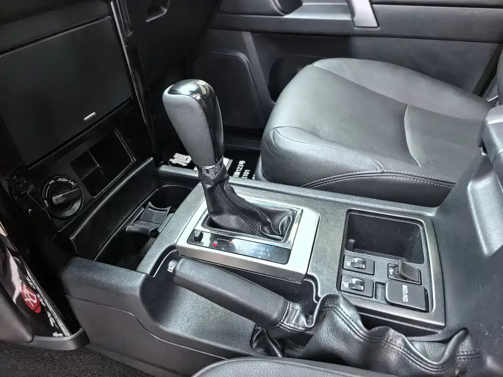 Toyota Prado 2017 — фото 14