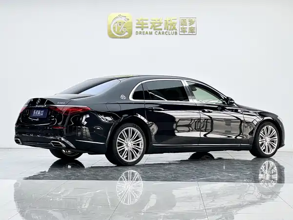 Mercedes-Benz Maybach S-Class 2024