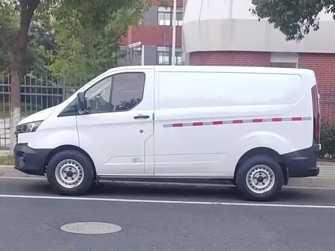 Ford Transit 2024 — фото 14