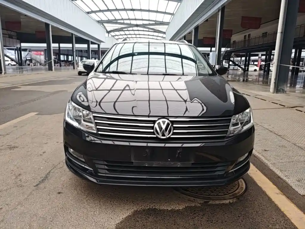 Volkswagen Gran Lavida 2017 — фото 3