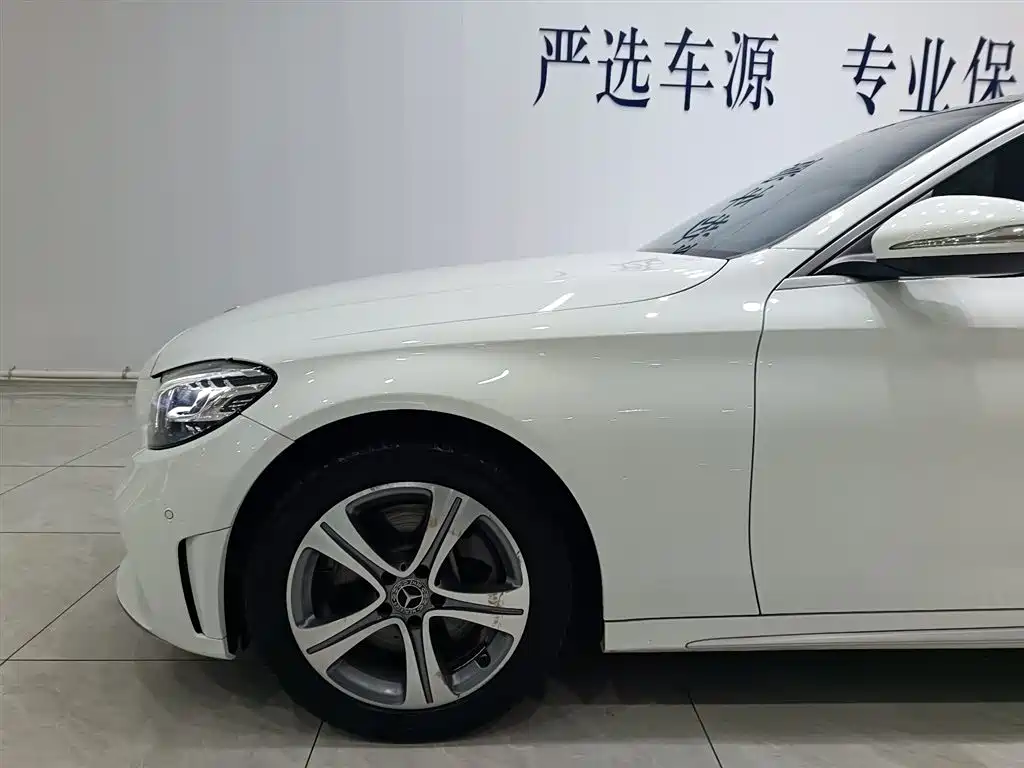 Mercedes-Benz C-Class 2020 — фото 15