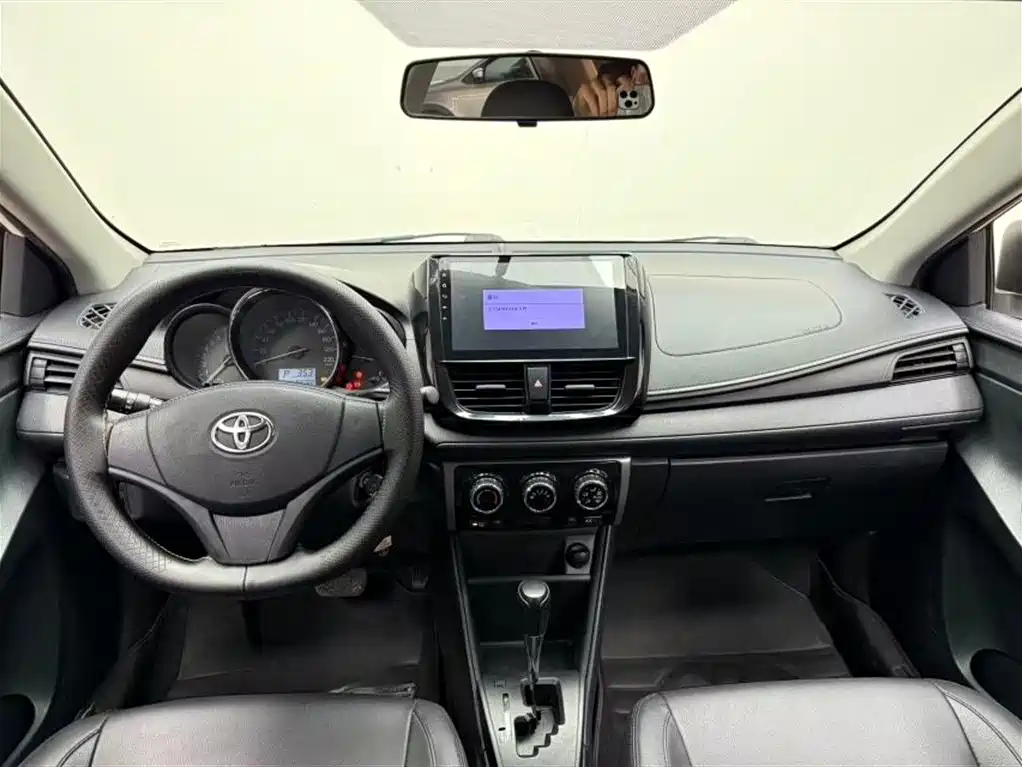 Toyota Vios 2017 — фото 8
