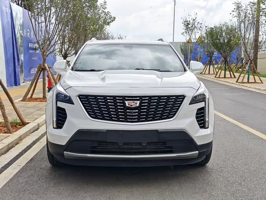 Cadillac XT4 2019 — фото 2