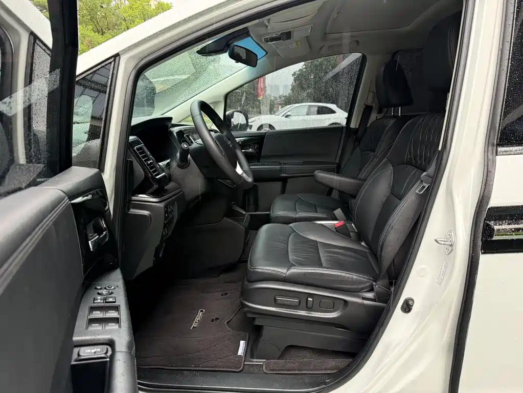 Honda Elysion 2019