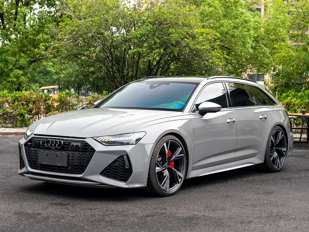 Audi RS 6 2022