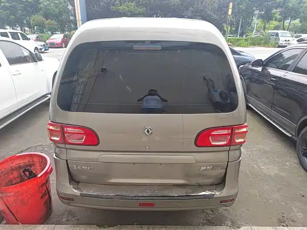 Dongfeng Lingzhi 2019