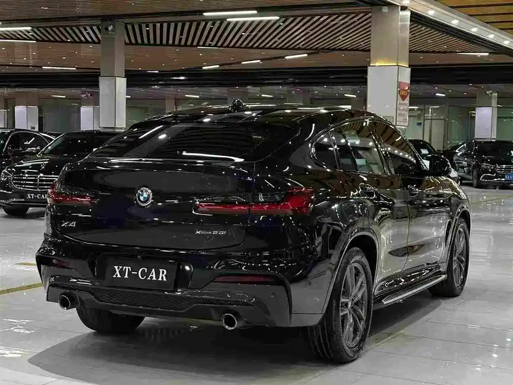 BMW X4 2019 — фото 9