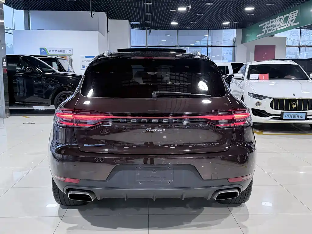 Porsche Macan 2021 — фото 20
