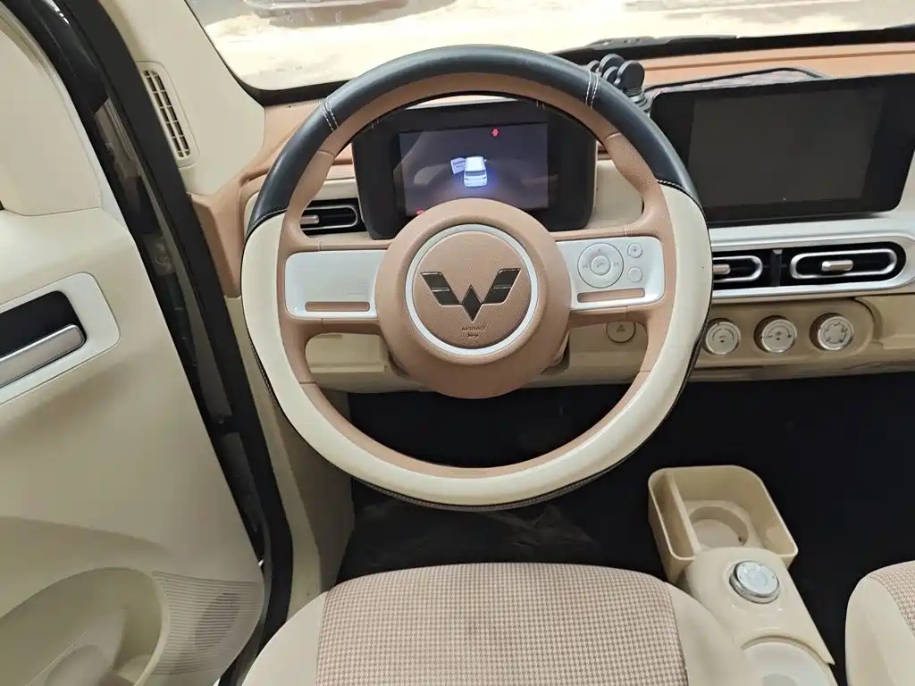 Wuling MINIEV 2024