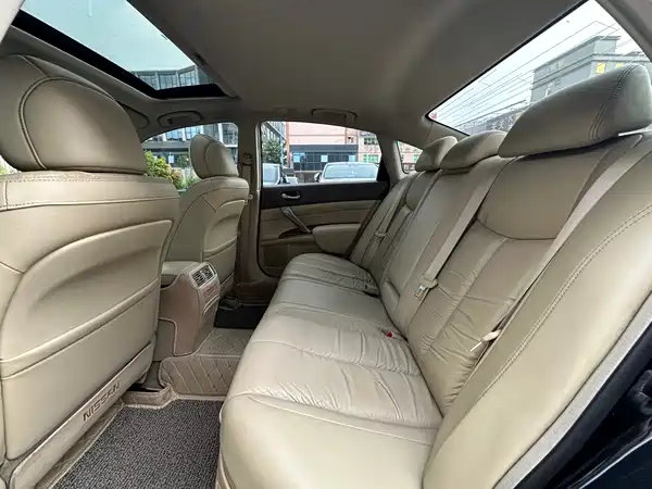 Nissan Teana 2011