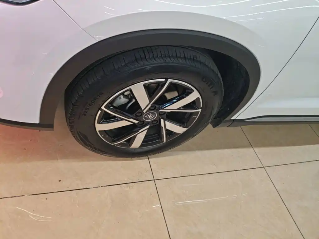 BYD Pro New Energy 2024 — фото 23
