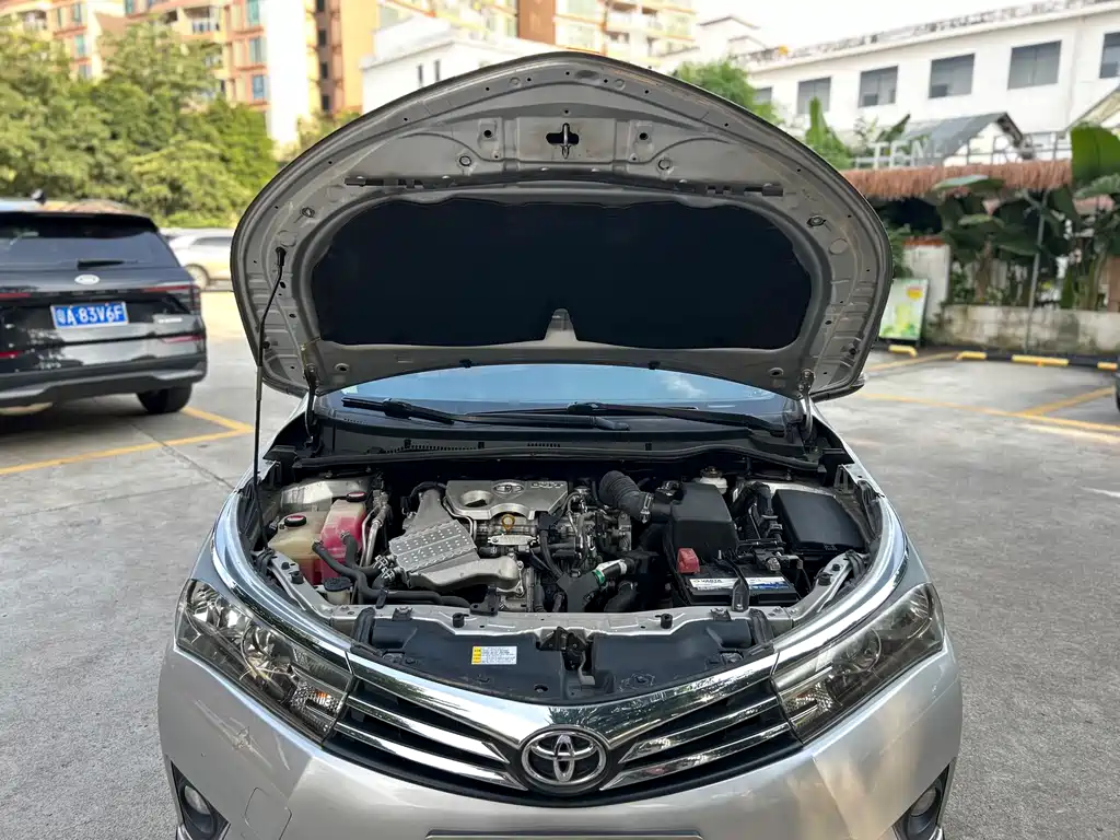 Toyota Corolla 2017 — фото 38