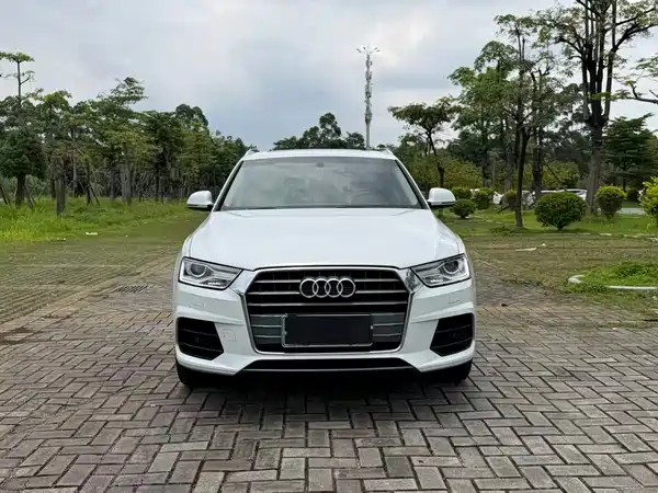 Audi Q3 2017