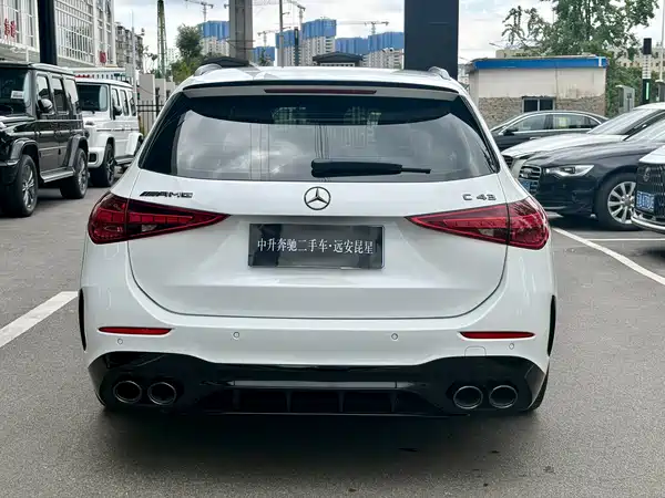 Mercedes-Benz C-Class AMG 2025