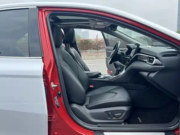 Toyota Camry 2023