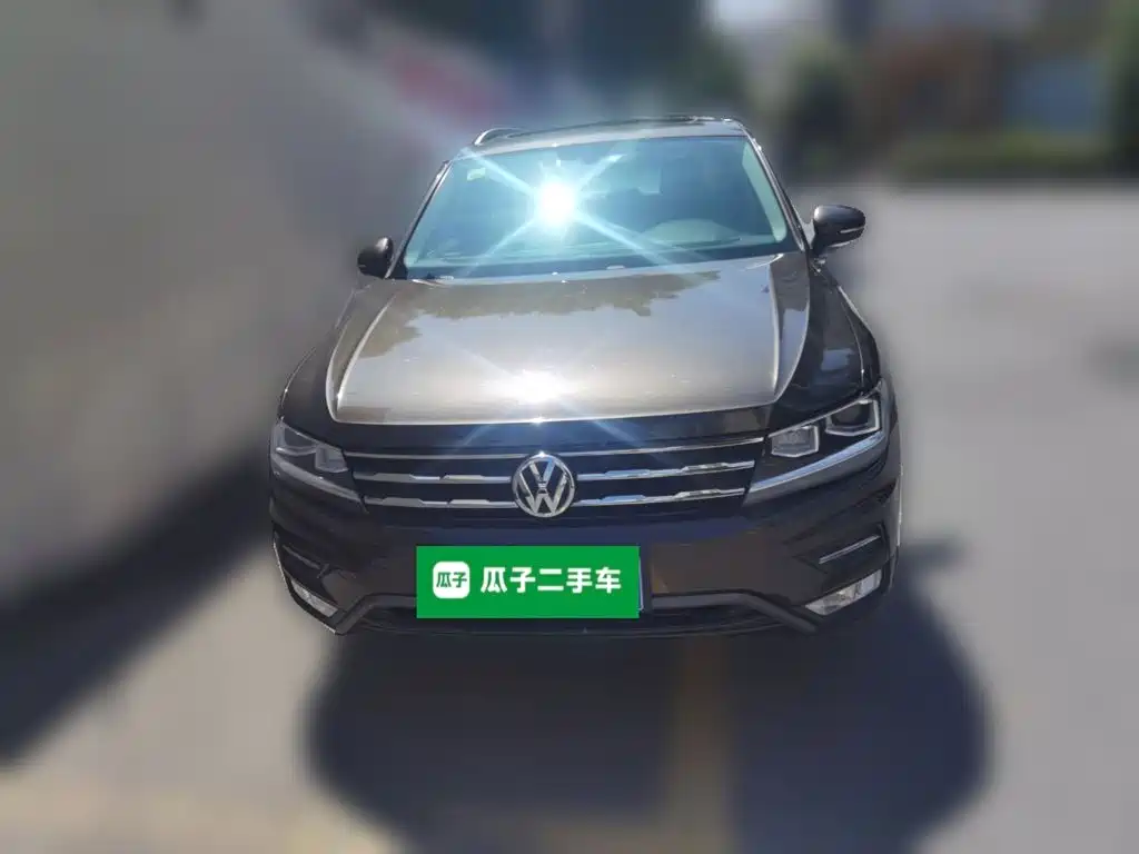 Volkswagen Tiguan L 2018 — фото 24