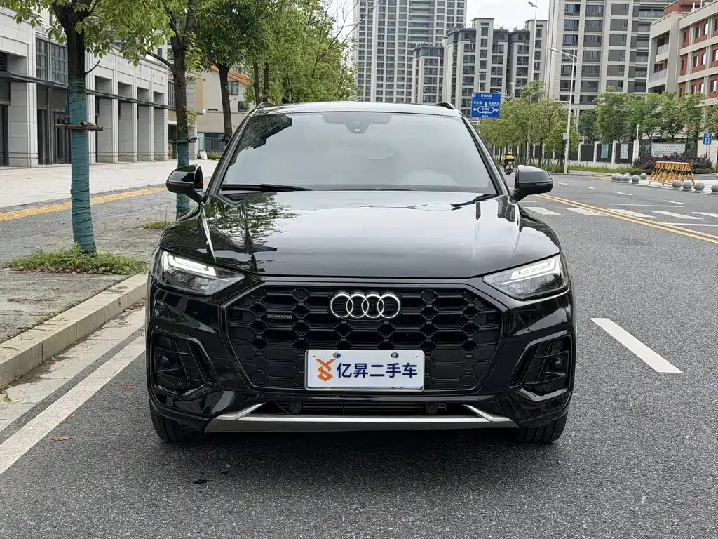 Audi Q5L 2024 — фото 2