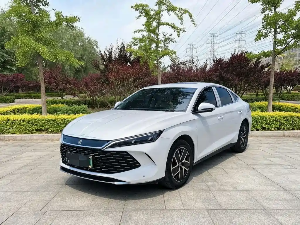 BYD Qin L 2025 — фото 1