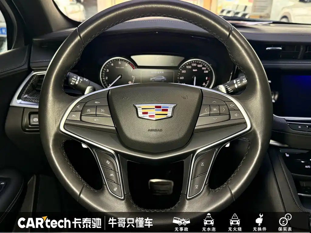 Cadillac XT5 2024 — фото 16