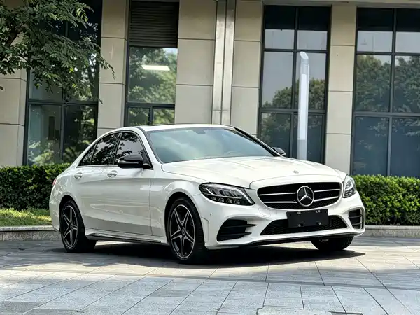 Mercedes-Benz C-Class 2020