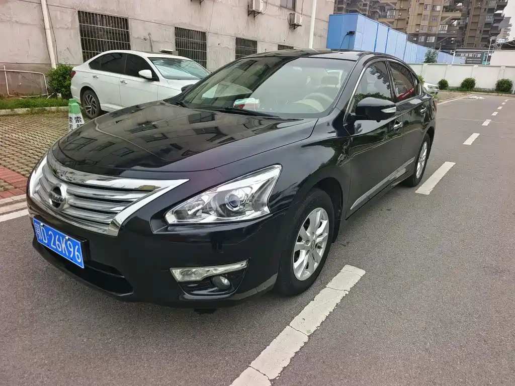Nissan Teana 2013