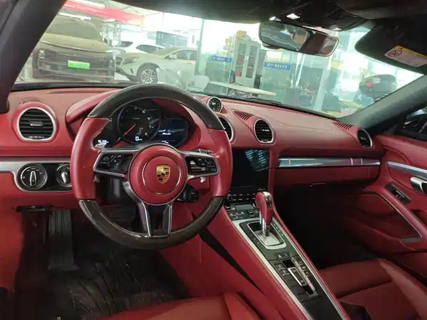 Porsche 718 2021