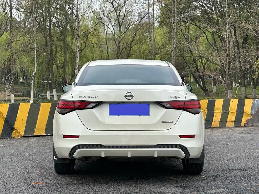 Nissan Sylphy 2020 — фото 6