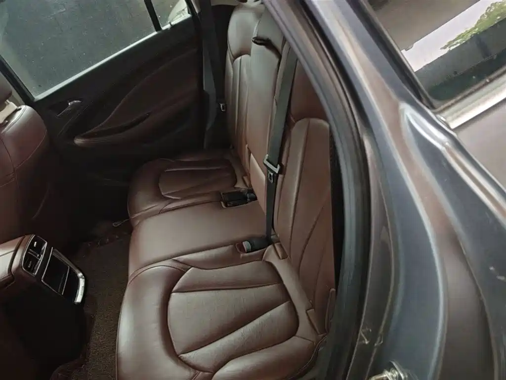 Buick Envision Plus 2018 — фото 17