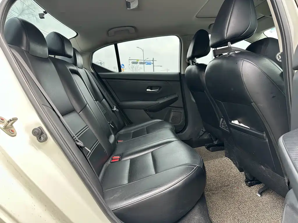 Nissan Sylphy 2020 — фото 12
